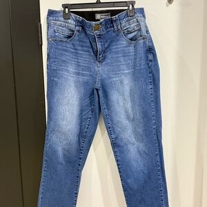 Democracy Women's Stretch Jeans, High Rise, Ankle-Length, Size 16!